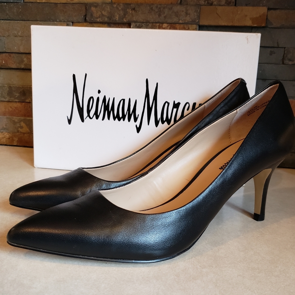 Neiman Marcus black pumps